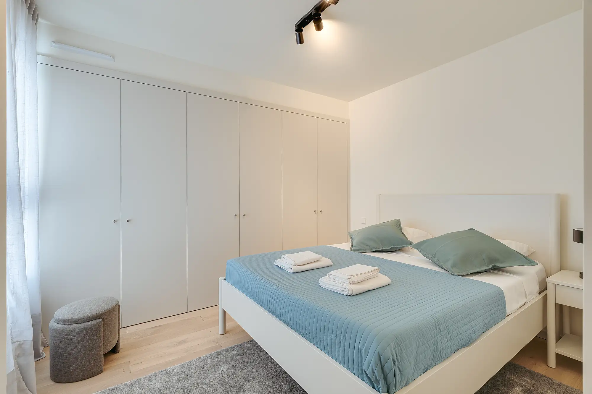 Bedroom in a Host Wise Lisbon apartment